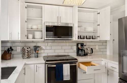North Queen Anne House | 4 Bedroom Queen Anne Craftsmen