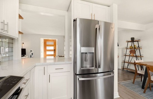 North Queen Anne House | 4 Bedroom Queen Anne Craftsmen