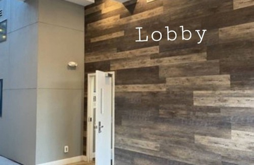 Hoover - Foster Apartment | 4 Bedroom Urban Loft with 7 Beds