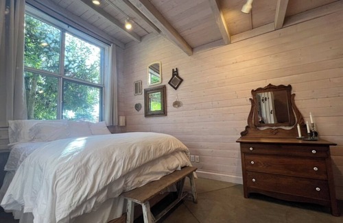 Vashon Island House | 40 Acre Estate, Beach Access, Horses, Sleeps up to 6 on Vashon Island