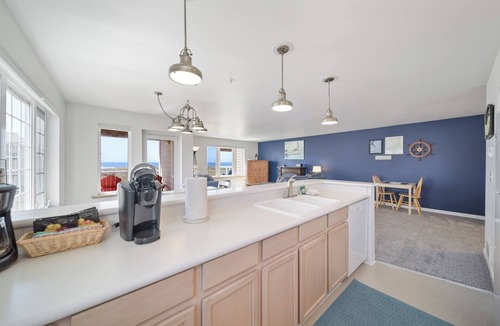 Westport Condo | 421 - Sand-tastic Adventures Await - Oceanview