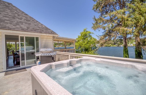 Otis House | 479 m² House ∙ 5 bedrooms ∙ 12 guests