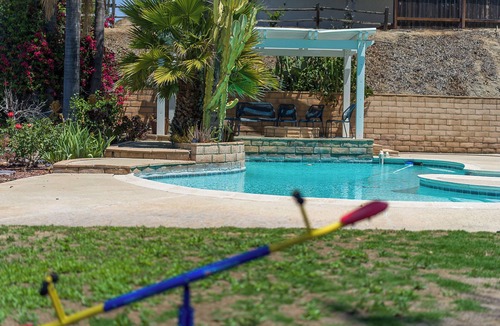 Estates at Canyon Crest House | 5BR Pool, Sauna & Game Room,Near UCR