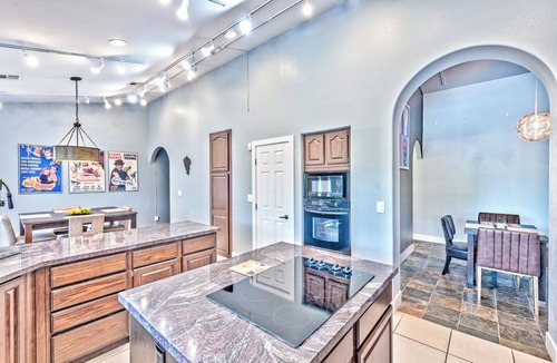 Las Vegas House | 777Rentals - 11BR/8.5BA - TUF House