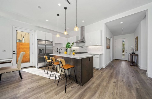 Fairfax District House | 7BR, 7.5BA double villa W/parking in Hollywood