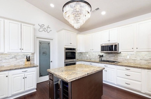 Flagstaff House | 7BR Ski & Golf Course Retreat with Hot Tub