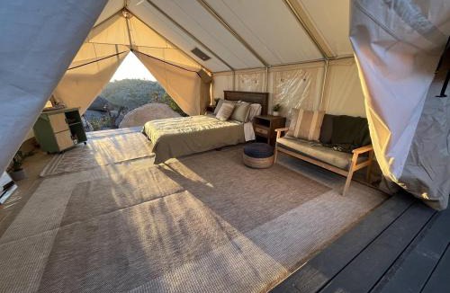 Fallbrook Other | A Cozy Sunrise Glamping Escape with Panoramic View