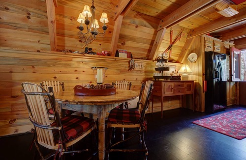 Sisters Cabin | A-Frame Cabin on 4.5 Acres - HOT TUB, Dog Friendly!