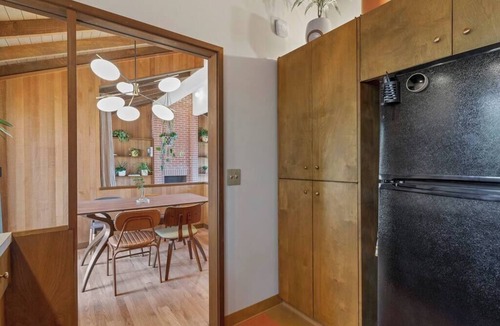Salem House | A Full Mid-Century Experience, Quiet St
