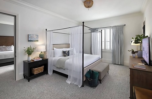 Winters Hotel | A Place You'll Surely Enjoy! 2 Relaxing Units, Free Parking, Pets Are Welcome!