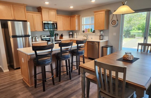 Ocean Shores House | A Retreat on the Canal- New Game Room