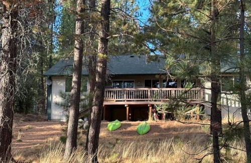Oregon Water Wonderland House | Adventure Retreat in Sunriver