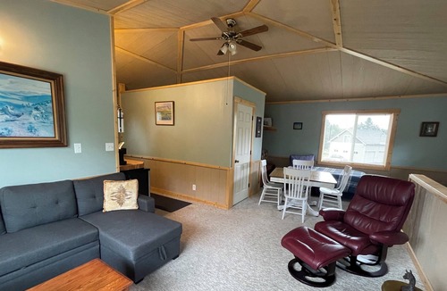 Pray Apartment | Affordable newly constructed apartment, walking distance to Yellowstone River