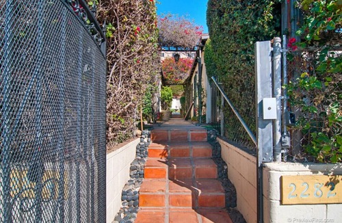 Old Town House | Air Concierge Old Town Charming Cottages 1