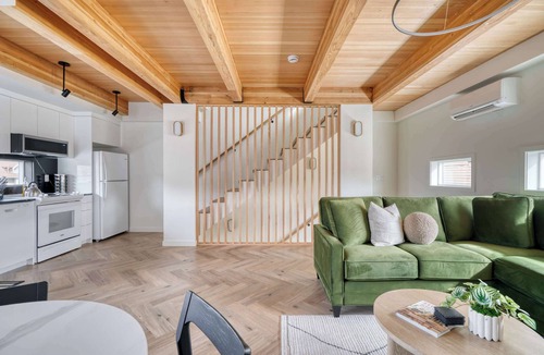Alberta Arts District House | Alberta Arts Escape - Modern 3BR Townhome