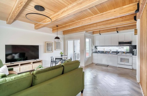 Alberta Arts District Condo | Alberta Arts Gem - 4BR Townhome - Walkable - AC