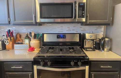Las Vegas House | Alluring Abode -15 min to strip!