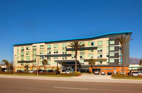 Rancho Cucamonga Hotel | Aloft by Marriott Ontario-Rancho Cucamonga