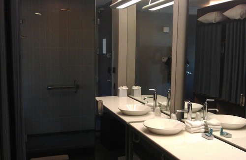Rancho Cucamonga Hotel | Aloft by Marriott Ontario-Rancho Cucamonga
