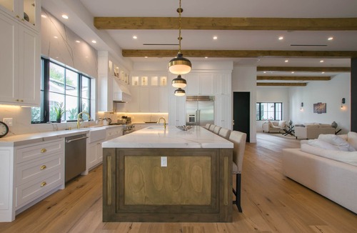 Valley Glen House | AmazIng big house for comfort and relax
