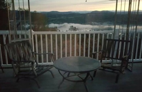 Copperopolis House | Amazing Lake Tulloch & foothills.