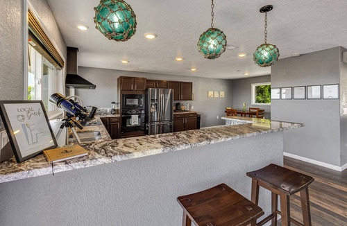 Smith River House | Amazing Ocean View - Redwoods - Game Room - Fire Pit - Casino