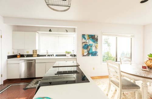Mukilteo House | Amazing Sound View - Guest House