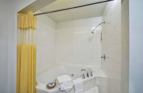 Chico Hotel | Americas Best Value Inn Chico