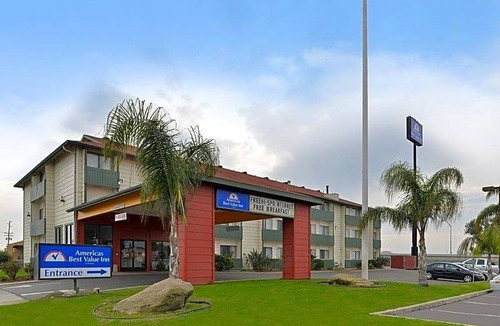 Delano Hotel | Americas Best Value Inn Delano