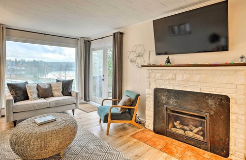 Anacortes House | Anacortes Home: Short Walk to Similk Bay!