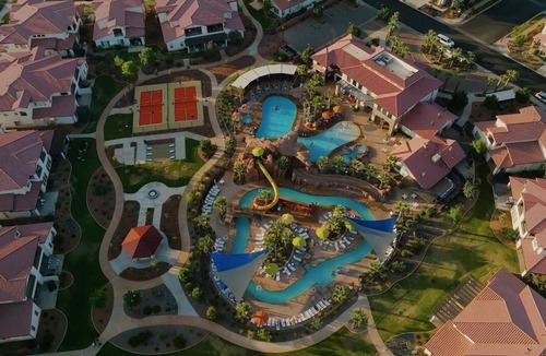 Santa Clara House | Arcadia 43 | Private Hot Tub * Hammock * Resort Pool * Sleeps 22 * BBQ