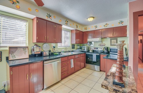 Cottonwood Cottage | Artfully Decorated Cottonwood Home: Pets Welcome!