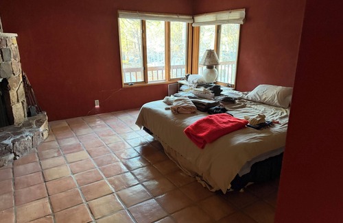 Boulder Bay House | Awesome 4-bedroom house with AC in Big Bear Lake