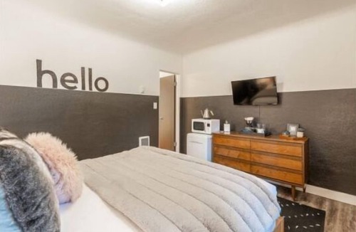 Bandon Hotel | b.welcome #4 Queen bedroom