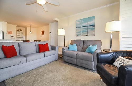 Townsite House | B215 - Garden Retreat