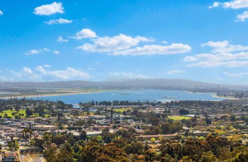 Bay Ho House | Bay View by Coastline Vacation Rentals