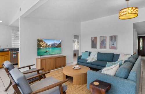 Bay Ho House | Bay View by Coastline Vacation Rentals