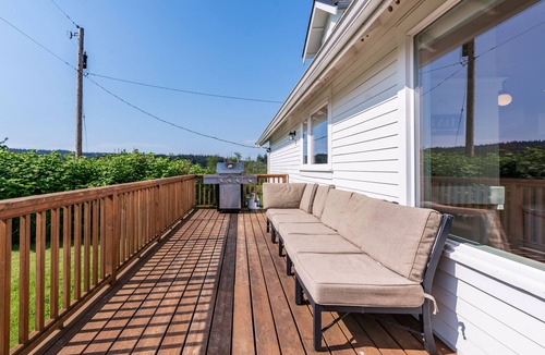 Langley House | Bayview Together Farm by AvantStay | A+ Location