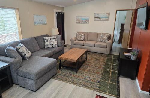 Florence House | Beach Bum Cabin