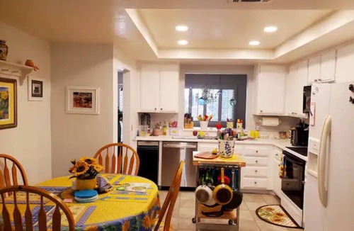 Carlsbad House | Beach, Golf, Legoland, Seaworld, Harbor, Outlets