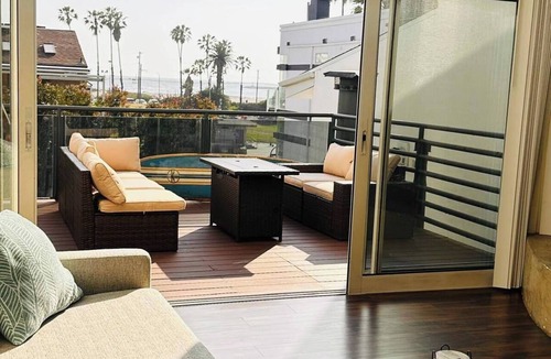 Playa Del Rey Condo | Beach Penthouse Loft with Roof Top Deck!