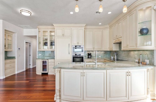 Solana Beach Condo | Beach View Beauty- Oceanfront Condo in Solana Beach, Easily Accessible