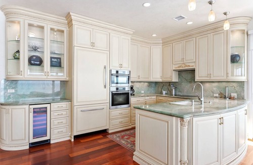 Solana Beach Condo | Beach View Beauty- Oceanfront Condo in Solana Beach, Easily Accessible