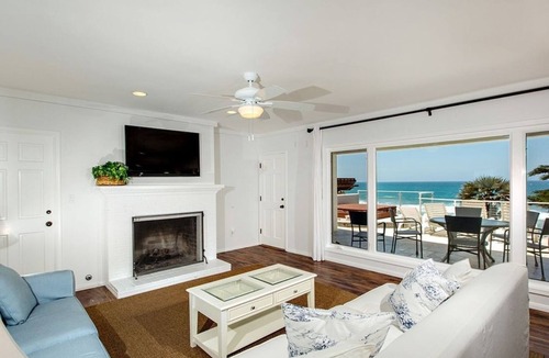 Carlsbad Village House | Beachfront in the Heart of Carlsbad Village - BBQ, hot tub, walk to everything