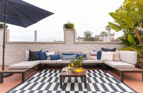 Carlsbad Village Apartment | Beachwalk Villas