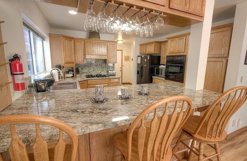 North Upper Truckee House | Bear Country 4 Bedroom Home by RedAwning