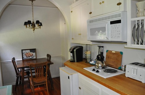 Merced Bed & Breakfast | Bear Creek Inn