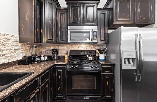Bear Hollow Village Condo | Bear Hollow 3203 | Private Patio | Near Outlets | 2 Hot Tubs | Pool