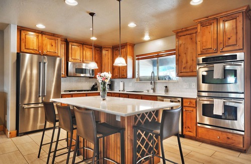 Bear Hollow Village House | Bear Hollow - Cozy Retreat w/Hot Tub, Near Lifts
