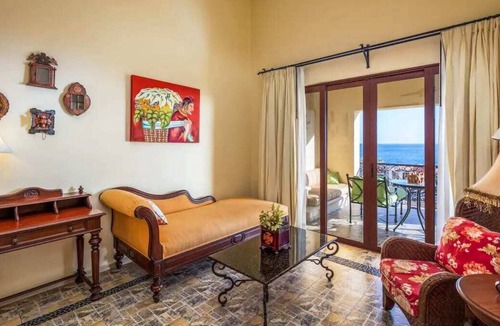 Cabo San Lucas Apartment | Beautiful 1BR Suite at Cabo San Lucas